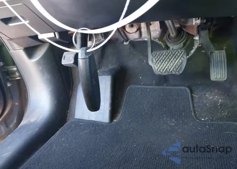 2014 Nissan Pathfinder Sv z USA, uszkodzony, nr VIN 5N1AR2MN5EC630853